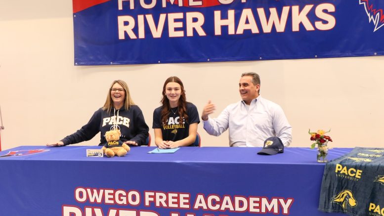 Maggie Hamed seals the deal during signing ceremony for Pace University