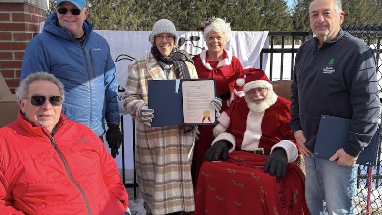 ‘Santa Paws’ Came to Town; Volunteers recognized during ‘Photos with Santa’ event at Owego’s Dog Park