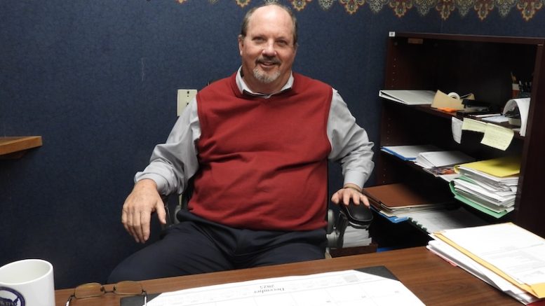 County treasurer set to retire