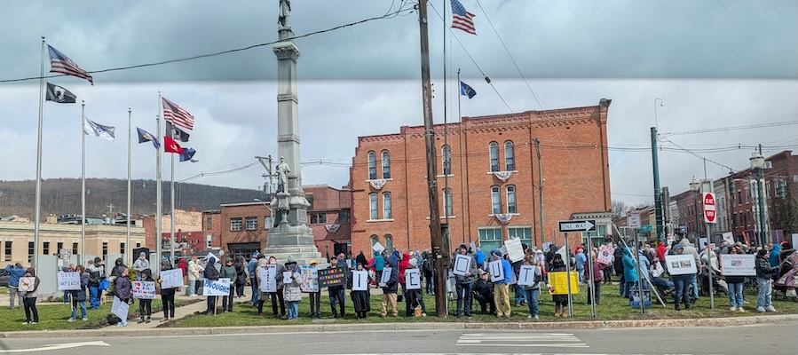 ‘No Kings’ Rally Draws Hundreds to Owego