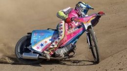Stewart Slams ’Em at Champion Speedway